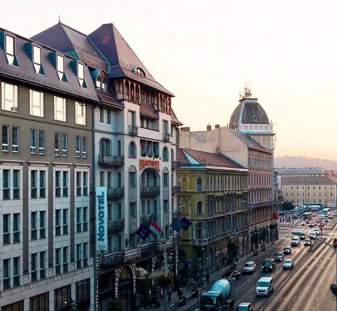 Ibis Styles Budapest Center 3*,