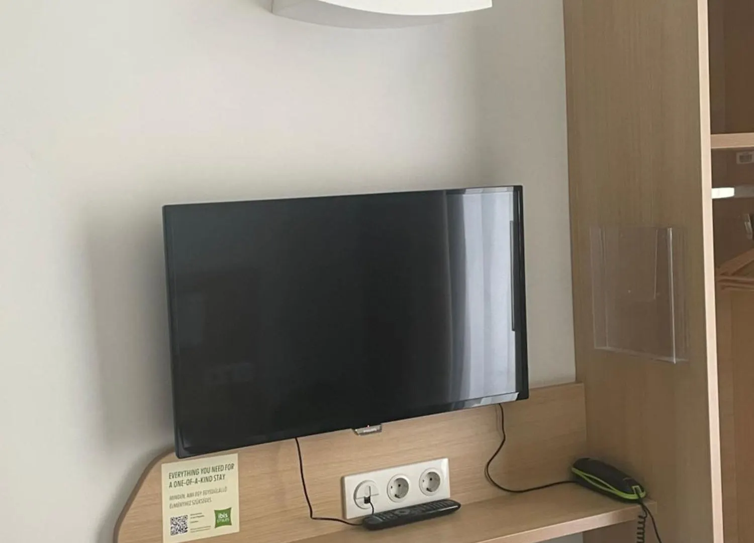 Ibis Styles Budapest Center 3*,